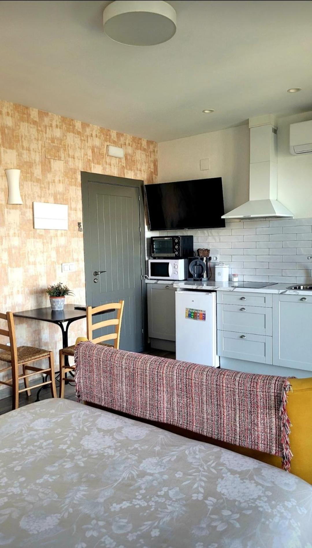 Casas Rurales Maribel - Complejo Moradas Del Cerro 2 - Suites Con Jacuzzi En Alcala Del Jucar Casas del Cerro Cameră foto